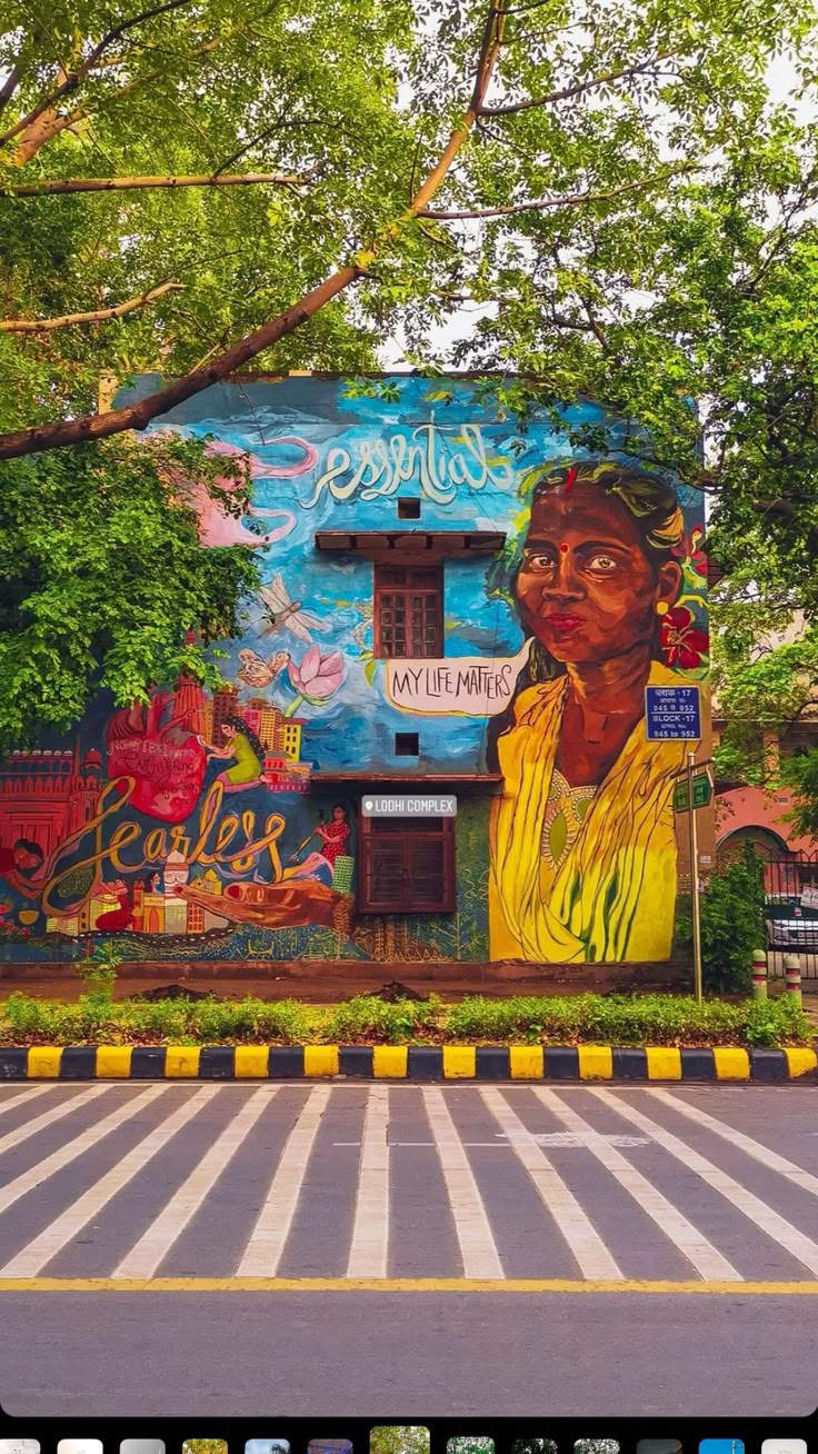 Graffiti in Lodhi Colony